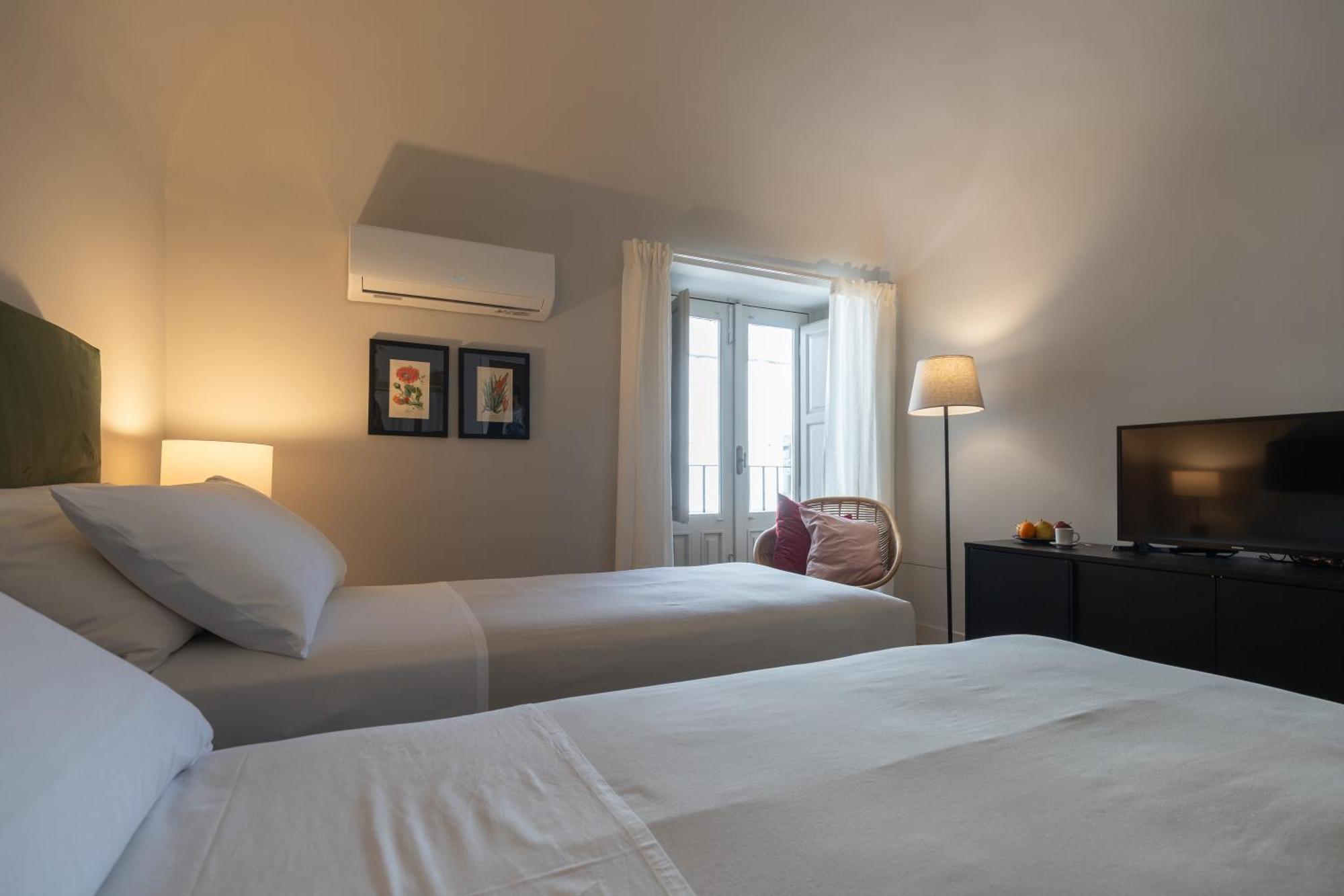 Mirone - Suite Apartments Catania Centro Eksteriør billede